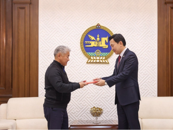 Евроазийн эдийн засгийн холбоотой худалдааны түр хэлэлцээр соёрхон батлах хуулийг төслийг өргөн барив